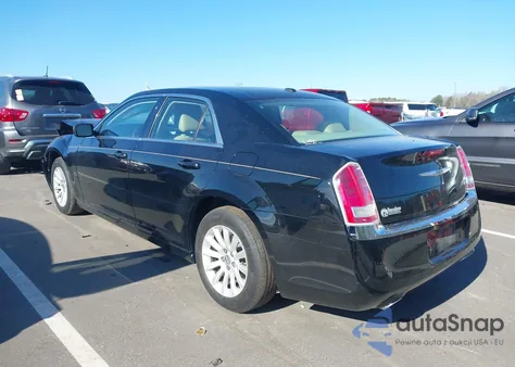2013 Chrysler 300 Motown z USA, uszkodzony, nr VIN 2C3CCAAG2DH508532